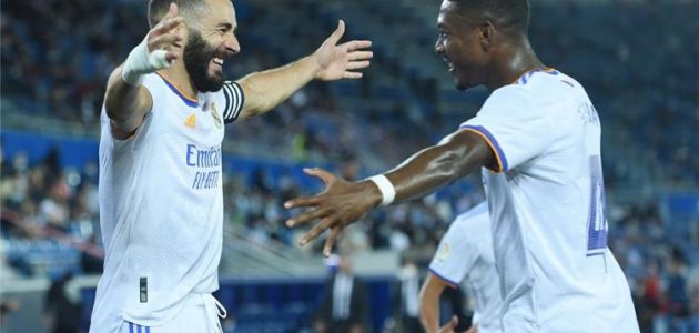 ألابا يوضح سبب تفضيل ميسي على بنزيما في جوائز ذا بيست