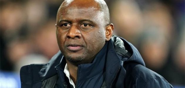 كريستال بالاس يعلن إقالة باتريك فييرا من تدريب الفريق