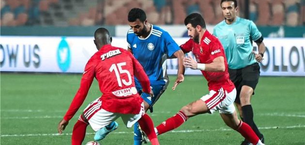 اتحاد الكرة يعلن حكم مباراة الأهلي وسموحة في الدوري